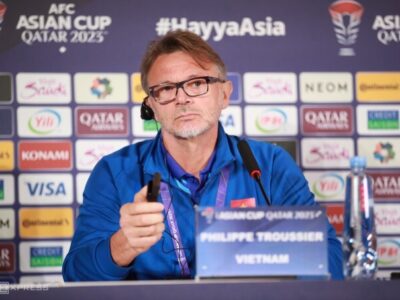 HLV Troussier: ‘Việt Nam vẫn có thể thắng Nhật Bản’ QATAR Bất chấp chênh lệch lớn về trình độ