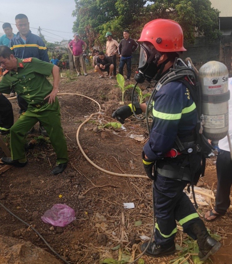 lực lượng chức năng tiếp tục tổ chức tìm kiếm bé trai