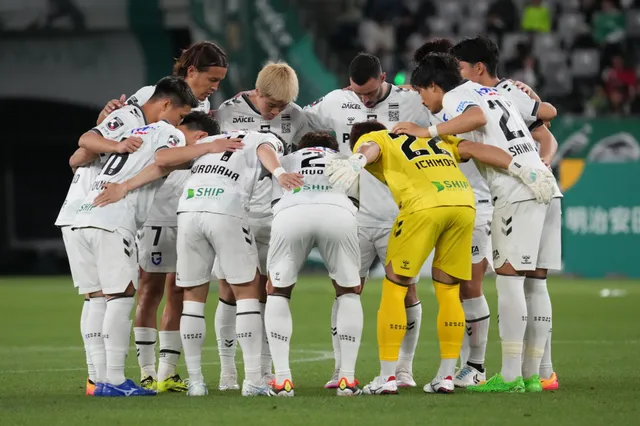 Soi kèo Kashiwa Reysol vs Gamba Osaka, 17h00 ngày 11/8/2024