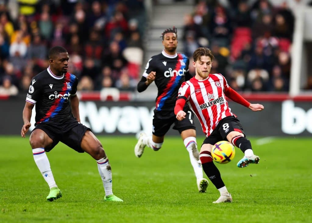 Soi kèo Brentford vs Crystal Palace