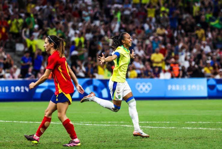 Video bóng đá ĐT nữ Brazil - Tây Ban Nha: "Cơn mưa" 6 bàn, đốn hạ nhà vô địch World Cup (Olympic)
