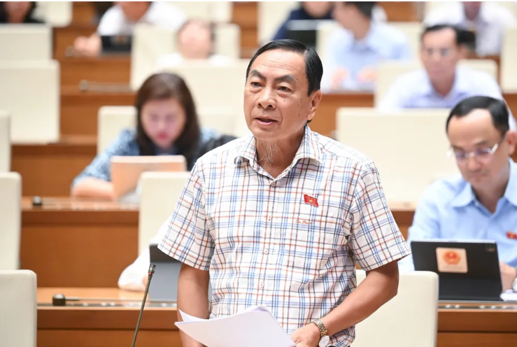 Hôm nay, hai tư lệnh ngành tài chính, giáo dục trả lời chất vấn nhiều vấn đề nóng