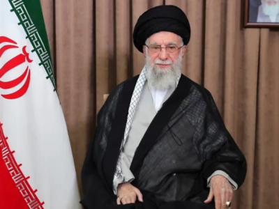 Lãnh tụ Tối cao Iran chuẩn bị phương án tìm người kế nhiệm?