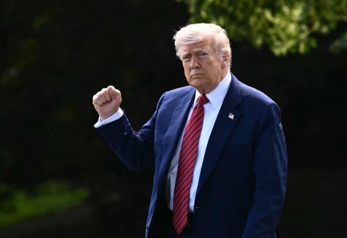 Lý do ông Trump cấm công dân 12 nước nhập cảnh